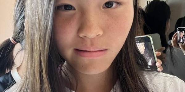 开云官网-从校园操场踢进“国字号” 四川四朵女足小花正迎风绽放｜闪闪发光的TA