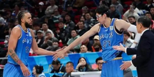 开云官网-上海84-79险胜山东：强弱预判，季后赛里全是变数？